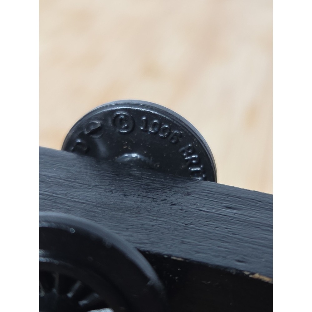 Thomas & Friends Wooden Railway Train Engine SC Ruffey Troublesome Truck 1996 - Picture 7 of 7